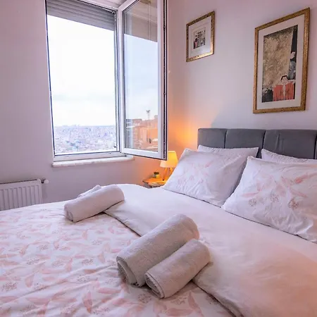 Roya Taksim - Center Of The Apartamento *